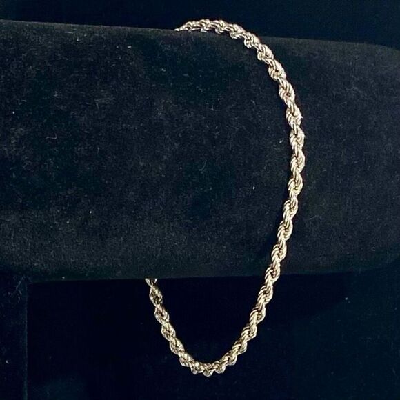 AUS Sterling 925 Silver Twisted Rope Bracelet - Picture 4 of 16